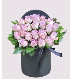 Kutuda Lila Gül Tasarımı